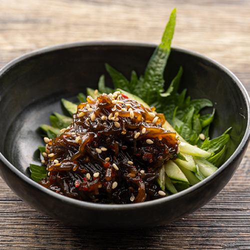 沖縄県産　もずくキムチ