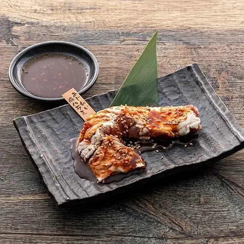 Rich and flavorful pork skirt steak, grilled whole!! (Domestic pork)