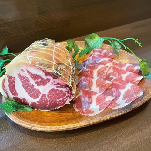 「sulumi hayashi」の生ハムなどを使用★