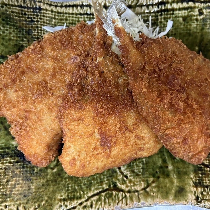 今宵はゆっくりとカウンターで心ゆくまで楽しんで飲んでください