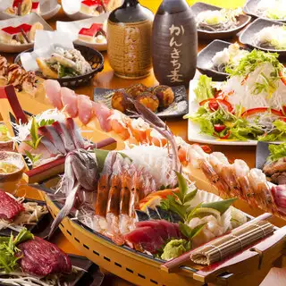 大人数でのご宴会大歓迎!3時間飲み放題付き宴会コースは3500円~ご用意!