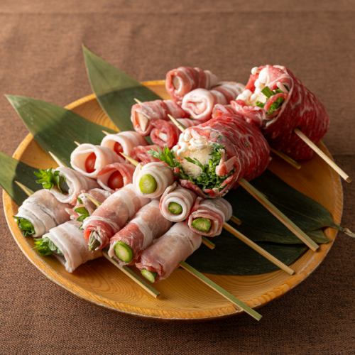 備長炭を使用し強火で一気に焼き上げる自慢の野菜巻き串