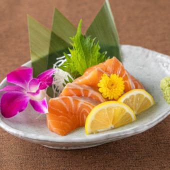 サーモンのお刺身