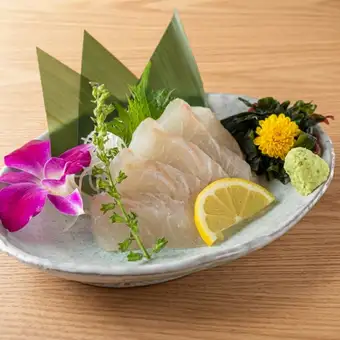 エイヒレの刺身