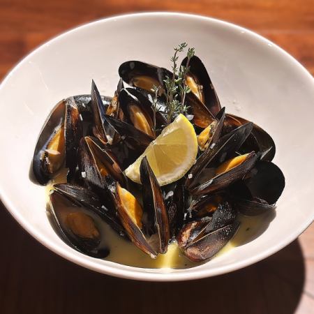 Fisherman's style mussels