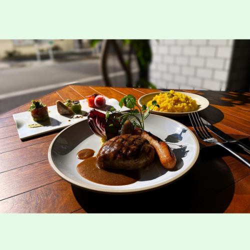 .
.
Lunch-only set: from 1,800 yen (tax included)
★ Assorted appetizers
★Bread or rice
★Main

◇\1,800 (tax included)
◆Grilled hamburger and original sausage
Or
◆Oku-Mikawa chicken thigh confit

◇\2,000 (tax included)
◆Limited quantity
Today's cut steak 150g

Great value for lunch
Prepare a set
We are waiting for you♪

H.P.URL:
https://sugimotothesteak.owst.jp/

Special mentions
*The photograph is an image.
.
.
.
#sugimotothesteak #steak #t-bone steak #t-bone #Meieki steak #Meieki restaurant #Meieki gourmet #Nagoya restaurant #Meieki dinner #Meieki #Nagoya gourmet #I want to connect with people who like meat #steak lunch #aged meat #hamburger #Meieki lunch #Nagoya hamburger #bar #Nagoya bar #Meieki 3-chome #After work #Bistro #I want to connect with people who like meat #Meat stagram #Bistro lunch #Bistro