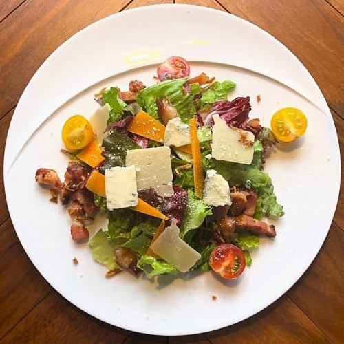 Caesar salad with four kinds of cheese