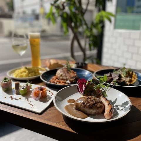 [5-minute walk from Nagoya Station] Enjoy meat and wine from lunchtime♪