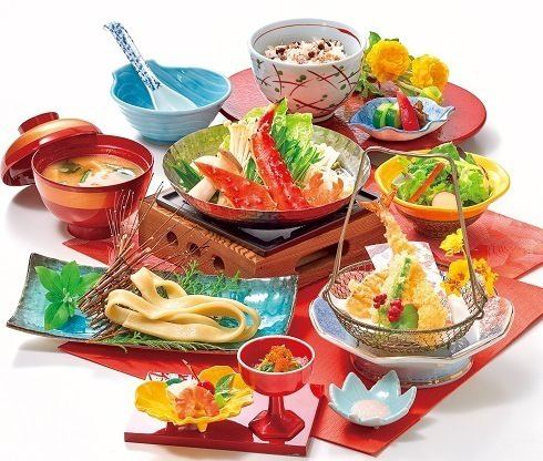 It's more affordable than dinner, but a slightly more luxurious lunch than usual.