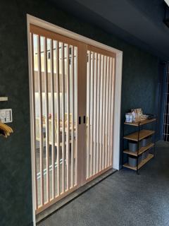 Private room with table for 4 people x 2 (maximum 8 people)