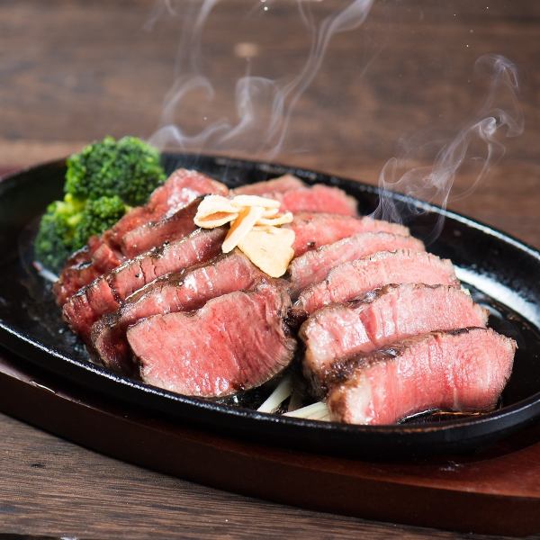 只能从一头牛身上少量收获的“刀片肉”860日元起（含税）