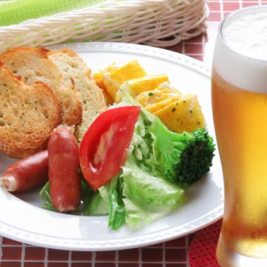 [A little cup is decided by this] After work and perfect for sports! << Draft beer and snack set >> 820 yen
