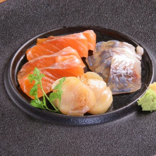 3 kinds of cold smoked sashimi