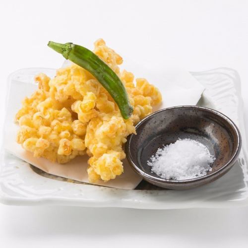 とうもろこしのかき揚げ