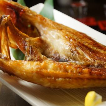 ≪北海道の高級魚キンキと活貝の酒蒸し・刺身なまら盛り≫７品2ｈ飲み放題付4500円(税込)