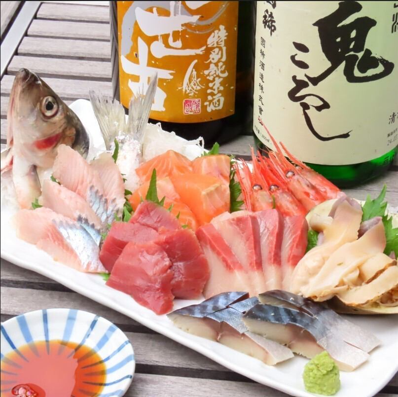 生牡蠣1個100円！屋外テラス席でビアガーデン！