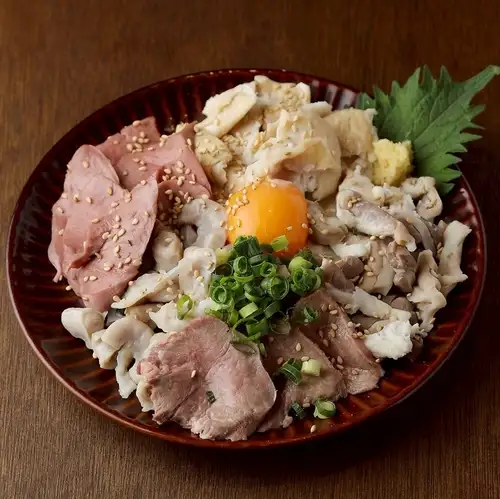 「低温調理 肉刺し盛り」