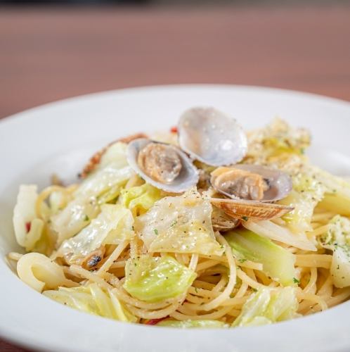 1/13火曜日から【パスタセット】冬キャベツと浅利のオイルパスタ