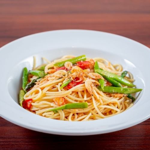 4/8~ [Pasta Set] Pasta with Sakura Shrimp and Asparagus