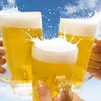 【90分鐘暢飲，1700日圓】暢飲生啤、酸酒、高球雞尾酒和軟飲。
