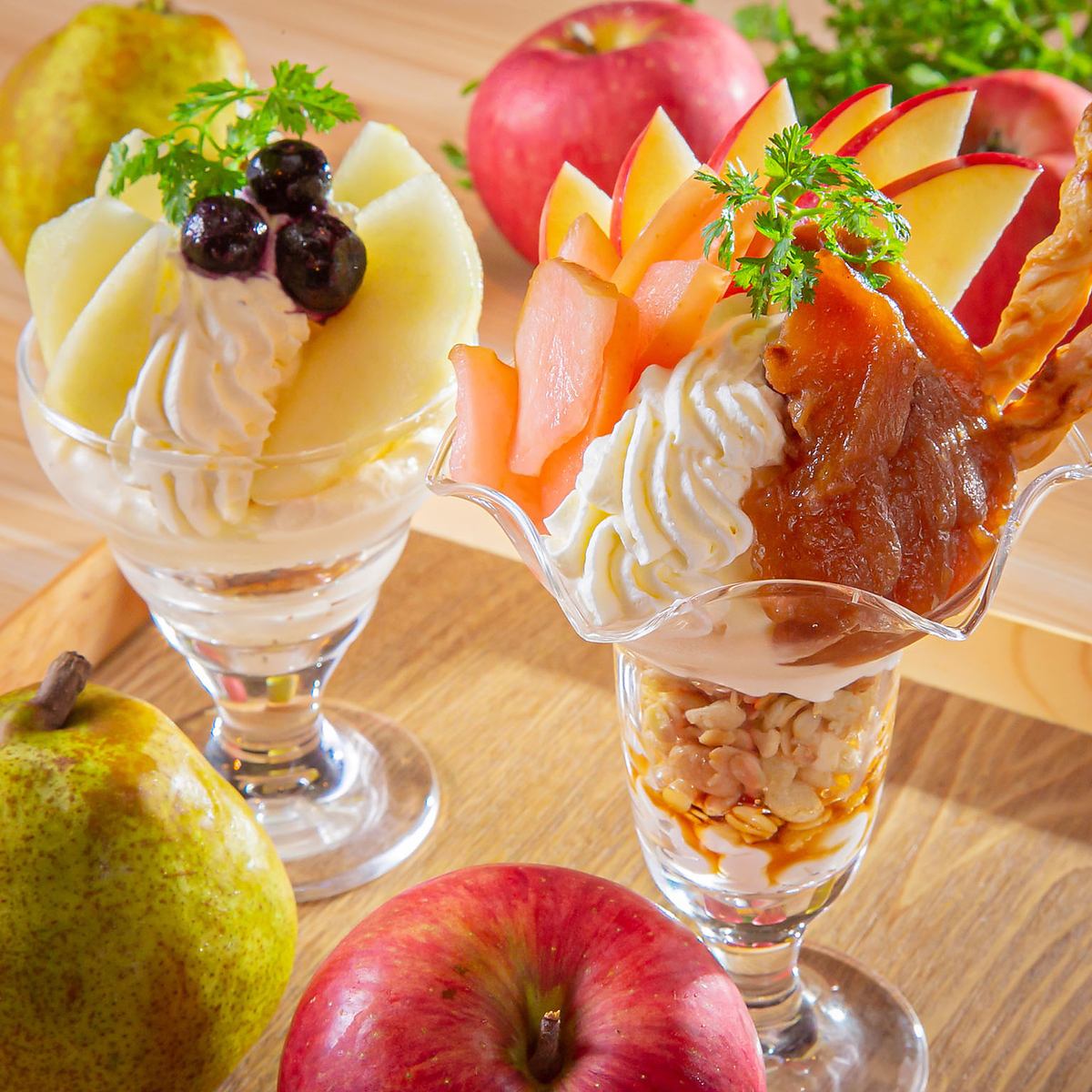 Restaurants and cafes where you can enjoy sweets and seasonal lunches with seasonal fruits