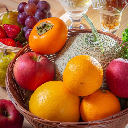 Seasonal fruits for each season