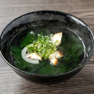 雞蛋湯/裙帶菜湯