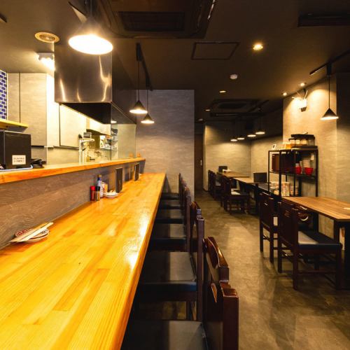 An adult yakitori restaurant with a stylish atmosphere
