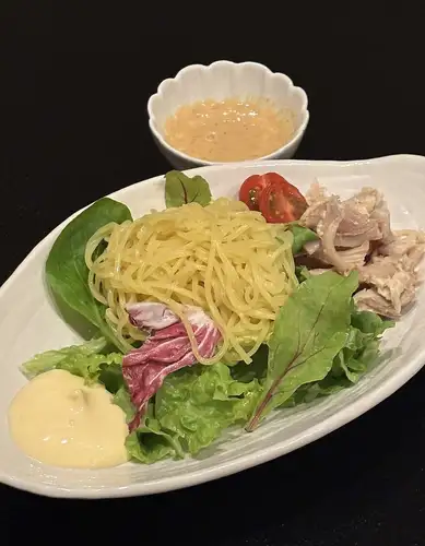 ラーメンサラダ