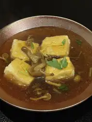 揚げ出し豆腐