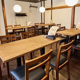親しい方々と集まるご宴会に最適なフロア貸切承ります！