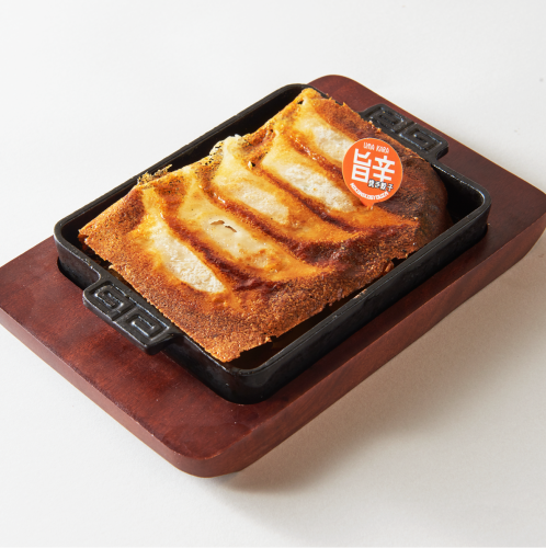 旨辛焼き餃子(6個)