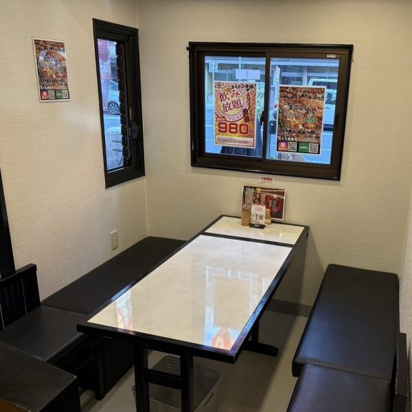 《大国町駅から徒歩すぐ！》大阪メトロ各線「大国町」駅4出口より徒歩約1分♪朝6時まで営業しておりますので、一軒目利用はもちろん、二次会、三次会利用もお待ちしております◎どうぞお気軽にお立ち寄りください♪