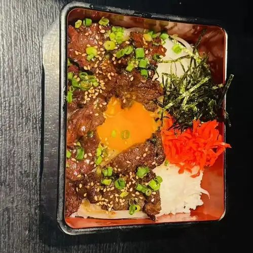 牛ハラミ丼