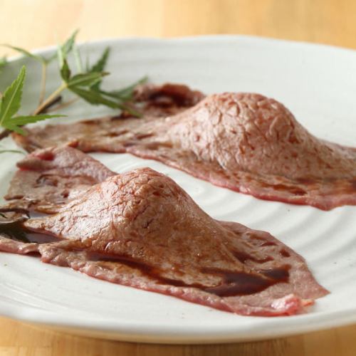 1块炙烤仙台牛肉寿司