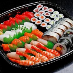 お寿司盛り合わせ（上）※3人前よりご注文承ります（価格は1人前）
