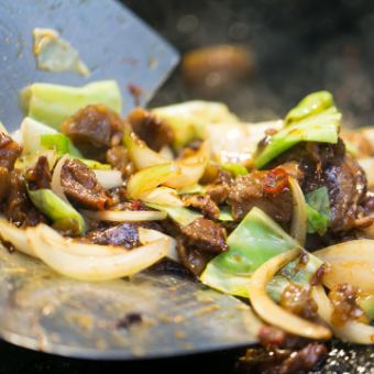 Stir-fried beef tendon