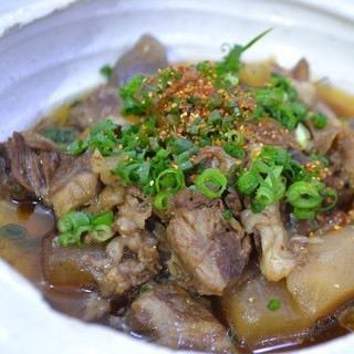 Japanese black beef stewed beef tendon and root vegetables