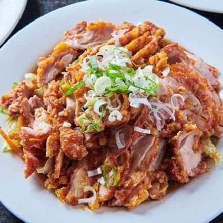 【5,478日元(含税)套餐】丰盛的一餐!包含虾仁辣椒和甜点在内的8道菜,绝对是令人垂涎的美味。