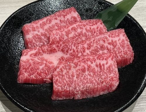 和牛上カルビ