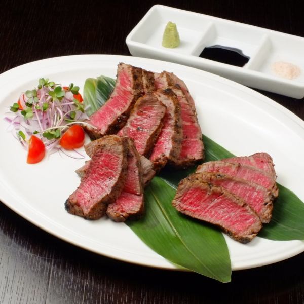 [對Cospa充滿信心]我們為高質量的空間提供了精選的日本黑牛肉炭烤鰭，精心挑選的食材和豐富的飲品。