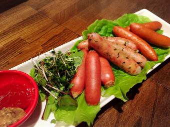 Sausage platter (coarse ground, wasabi, chorizo)