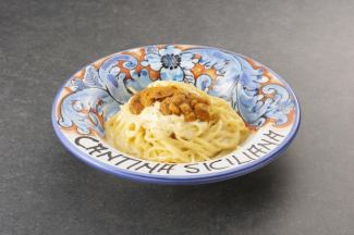 Sea urchin and Sicilian lemon cream sauce spaghetti