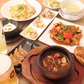 【お得な宴会◎】焼きギョーザや鶏肉の甘酢あんかけなど◎全9品飲み放題付き5,000円（税込）