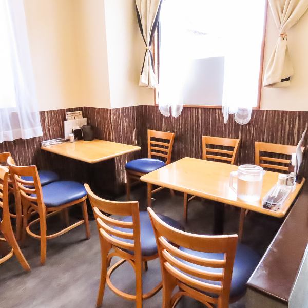 【中村日赤駅から徒歩8分のアットホームな店】ランチとディナーの両方で活気あふれる雰囲気を楽しめます。11:00～15:00のランチタイムは、友人や家族と楽しいひとときを過ごすのに最適です。夜の17:00～23:00の営業では、仲間と一緒に美味しい料理を楽しみながら、充実した時間を味わえます。少人数宴会も大歓迎です☆