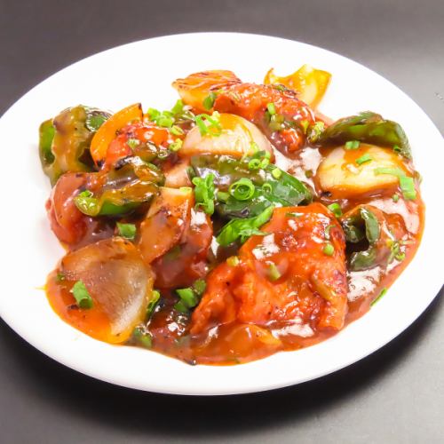 【多彩なメニュー】一品料理、サラダ等130円(税込)～