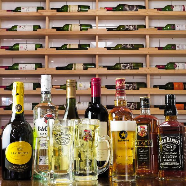 お酒も豊富にご用意！特にお肉と合うワインは人気！是非店員にお尋ねください。