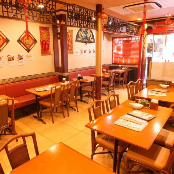 The inside of the restaurant has the same authentic atmosphere! Please enjoy with your friends ♪ A popular restaurant where you can enjoy a variety of dishes that are particular about each dish !!