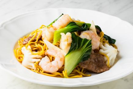 サラダ・デザート・スープ ビュッフェ付【上海焼きそば】　クーポンご利用で