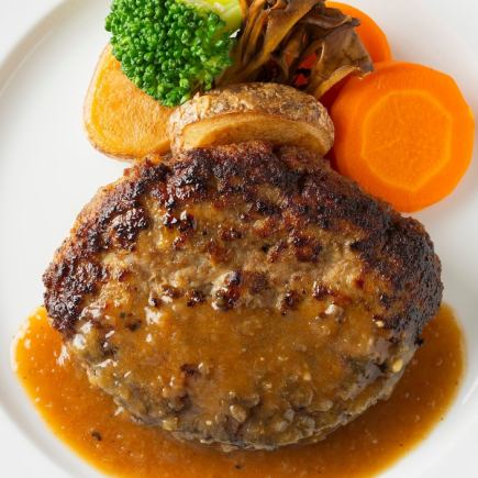 GWプレミアムランチフェア-ふらの和牛100％鉄板焼きハンバーグ